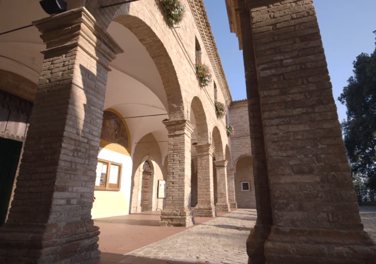 MCS Mobili A large community